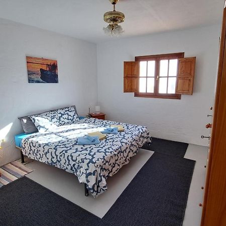 Captivating 2-Bedroom House 'Pajar' Finca Vistamar 萨洛夫雷 外观 照片